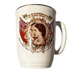 COMMEMORATIVE MUG H.M. QUEEN ELIZABETH II AND PRINCE PHILIP 1959